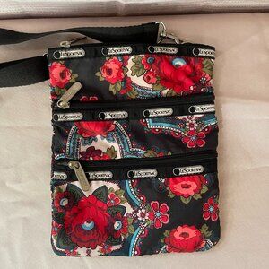 Le Sportsac mini purse